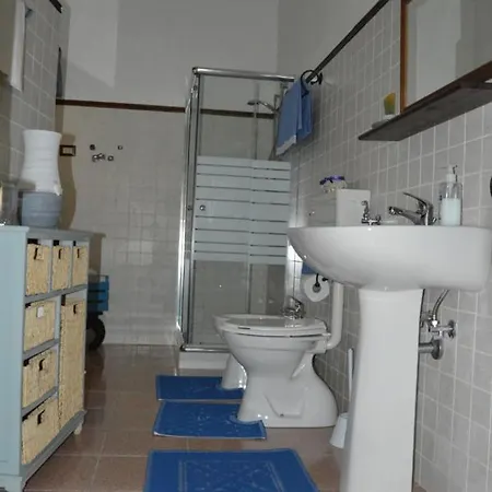 Partaitria לינה וארוחת בוקר