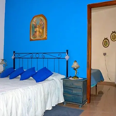 Bed & Breakfast Partaitria 3*