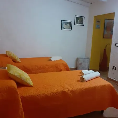 Partaitria Bed & Breakfast *